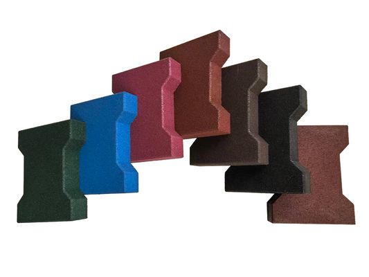 شكل الكلب شكل H 200 * 160 * 120mm المربعات المطاطية المتداخلة 20-50mm مضاد الانزلاق للملاعب