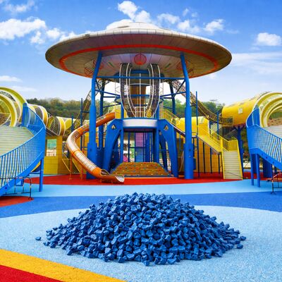 EPDM مطاط سطح الملعب SBR الحبيبات المطاطية للطابق الأمن الملعب الأرضية المطاطية الملعب