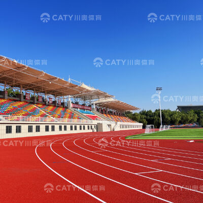 تركيب أرضيات مطاطية مصبوبة على البارد لمناطق اللعب ومضامير الجري الرياضية